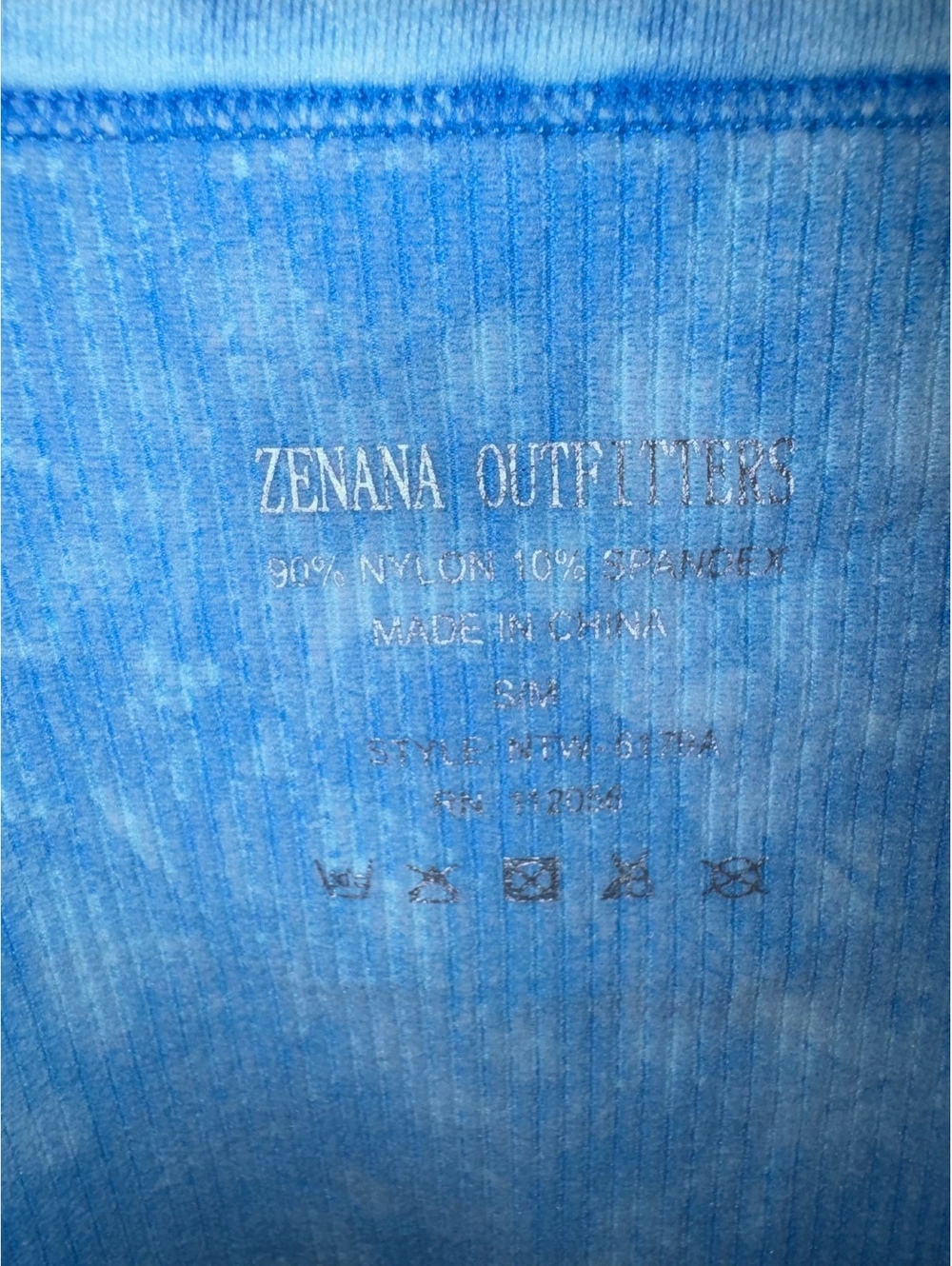 Zenana Washed Ribbed Seamless Button Up Tank Top - Picture 3 of 3